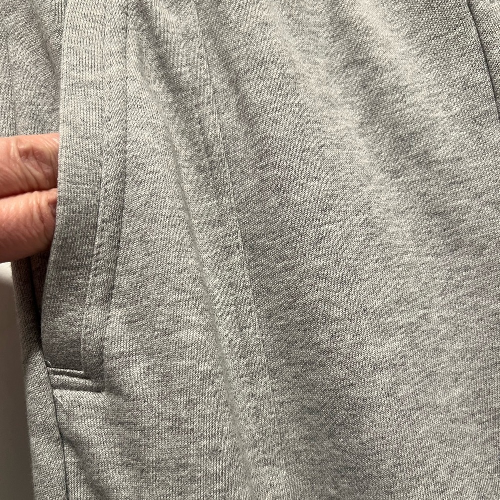Stella McCartney x Adidas sweatpants Essentials Joggers Medium $90 - Picture 13 of 16